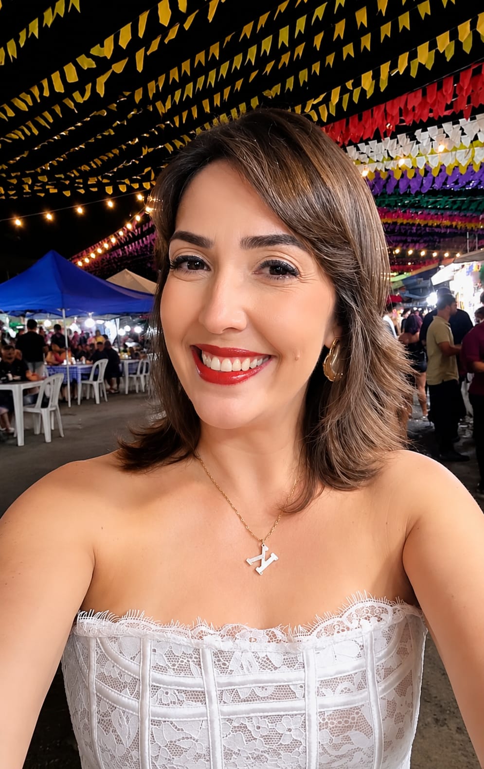 Karine Andrade, apresentadora e cerimonialista